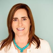 Danielle Halperin's Instagram, Twitter & Facebook