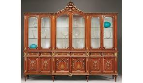 Soooo excited to be making this post! Gorgeous Showcase Cabinet From Our European Hand Painted Furniture