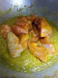 Kemudian masukkan ubi kentang, sos tiram, baki air, jus asam jawa, garam dan gula. Resepi Ayam Masak Kari Kering Famousresipi Farbuck Com