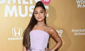 Ariana grande stays in killer shape and she does so with the help of a quick and simple routine. Wcb2rpyi3rt8um