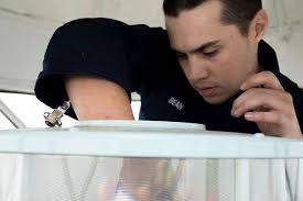 25 Maintaince Image: PICRYL