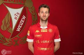 Both teams try to perform well in i liga. Widzew Poczul Krew Zbroi Sie Na Potege Sa Czeski Pomocnik I Lotewski Bramkarz Express Ilustrowany