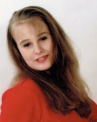 April Crum's Instagram, Twitter & Facebook