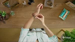 I show you how change the wrist band of a fitbit versa, versa 2 or versa lite edition. How To Change The Bands On Your Fitbit