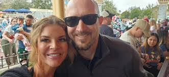 Dawn Moline's Instagram, Twitter & Facebook