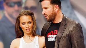 This is how they live after his divorce from his ex. Michael Wendler Laura Muller Steht Ihre Ausreise Kurz Bevor Bunte De
