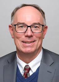 Inside Track: From Appellate Lawyer to Chief Justice Counselor: