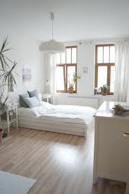 Wunderschones Und Helles Schlafzimmer In Einer 2 Zimmer Wohnung Leipzig Wohnung