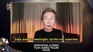Y, como no podía ser de otro modo en una ceremonia de entrega plagada de hitos para hollywood, ha sido una victoria histórica. Youn Yuh Jung On Tumblr