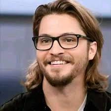 Looking forward to watching the next episode of “YellowStone” with Bradd  Williamson sitting