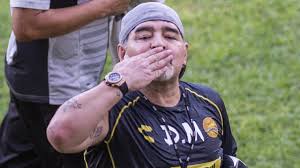 Diego armando maradona, who was one of history's best football players and who led argentina to the 1986 world cup title, has died after suffering a heart attack at the age of 60. Diego Maradona Dead Cause Of Death How Did He Die Final Interview Argentina Football News 2020