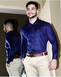 Herkesin kendini iyi hissettiren renklerden biridir mavi… bu rahatlatıcı, insanı huzurla saran, temiz bir renk olan mavi, ferahlatıcı yaşam alanları sağlıyor. Ø¹Ø±ÙÙ ØªØ´Ø­ÙÙ Ø£Ø¯Ø§Ø© Beyaz Pantolon Mavi Gomlek Kombinleri Erkek Psidiagnosticins Com