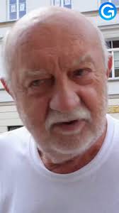 Senior odpowiedział, czym dla niego jest szczęście... Nagle zaskoczył