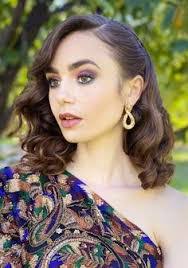 Deisy Vela's Instagram, Twitter & Facebook