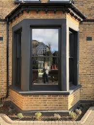 La Renovation D Une Maison Du 19eme Siecle En Couleurs Contemporaines Planete Deco A Homes World Renovation Petite Maison Maison Maison Tour