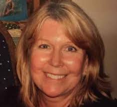 Debra Eaton's Instagram, Twitter & Facebook