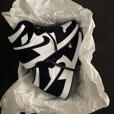 Nike Wmns Air Jordan 1 Retro High Og Twist Cd0461 007 In 2020 Retro Basketball Shoes Air Jordans Sneakers Fashion