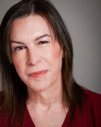 Rachel Crowl's Instagram, Twitter & Facebook