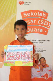 Maksud dari dua kalimat syahâdat adalah meniadakan sifat ketuhanan dari segala sesuatu selain allâh dan menetapkannya bagi allâh, disertai dengan pengakuan terhadap kerasulan nabi muhammad shallallâhu 'alayhi wasallam. O Xrhsths Rumah Zakat Sto Twitter Sharinghappiness Batam 17 04 Siswa Siswi Sd Juara Batam Belajar Dua Kalimah Syahadat Melalui Goresan Indah Kaligrafi Berlafadz Syahadat Https T Co I9tofmz7xn