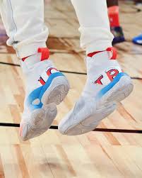 Adidas basketball doing some weird shit. Trae Young On Twitter That S Tuff Adidashoops