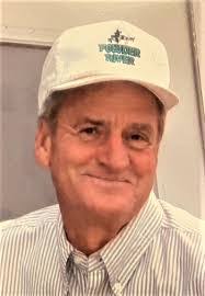 Elmer King's Instagram, Twitter & Facebook