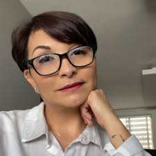 Ezpacios Bienes Raices