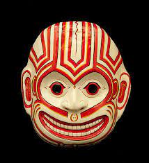 Collez ensuite les formes ovales à la base du tube précédemment formé grâce aux languettes prévues, effectuez le même collage sur le haut du. Masque Nepalais Tete De Mort Skull Indra Jatra Nepal Papier Mache Citipati 1323 Ebay