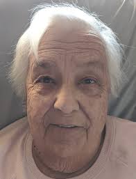 Drop a ❤️ for your mother👩‍👧