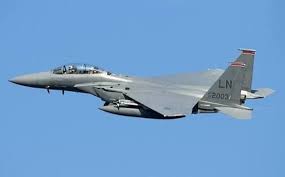 تحطم مقاتلتين أمريكيتين فوق إيران ومضيق هرمز وإنقاذ الطيار