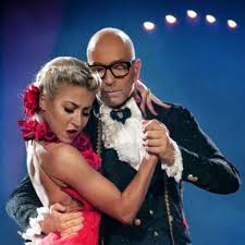 In dieser lernen die kandidaten ihre tanzpartner zum ersten mal kennen. Let S Dance Das Denkt Thomas Rath Uber Sein Aus Bildderfrau De