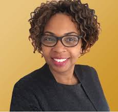 Sandy Parris's Instagram, Twitter & Facebook