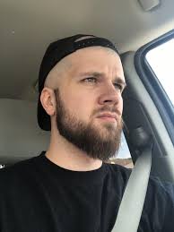 How To Grow A Beard For The First Time 1st Time Growing A Beard At 26 About 6 Weeks In And Surprised At The Fuzz I Actually Have Grow Beard Bald With Beard Beard Styles For Men