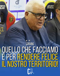 Alcune delle dichiarazioni del responsabile dell'area tecnica dell' U.S.  Lecce 𝗣𝗮𝗻𝘁𝗮𝗹𝗲𝗼 𝗖𝗼𝗿𝘃𝗶𝗻𝗼 durante la conferenza pressp la sala  stampa Sergio Vantaggiato dello stadio Via del Mare di Lecce