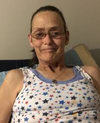 Evelyn Sperry's Instagram, Twitter & Facebook