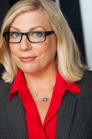 Amy Scribner's Instagram, Twitter & Facebook