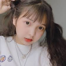 Ahoy! This week's episode The 'Chicken Whisperer' of Point Lonsdale is a  truly beautiful story. Do yourself a favour and head to youtube now