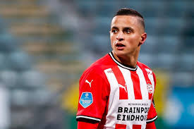 Benfica staat naar verluidt niet. Ihattaren Ontbreekt In Psv Selectie Voor Kraker Tegen Ajax Voetbal International