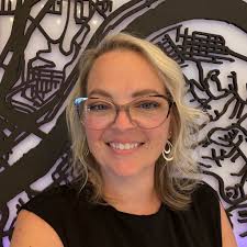 What is the number one must-do activity in the Pigeon Forge and Gatlinburg  area?