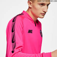 21.08.2020, 12:27 uhr | dpa. New Nike Style Pink Psg 2019 Training Kit Released Footy Headlines