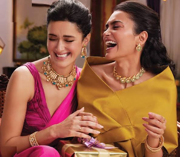 Retail Jewelry Selection Processes, AI generated