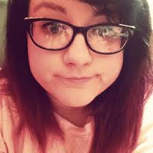 Katie Tapp (horrordaisy)