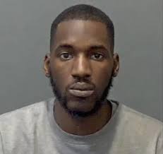 Honeytrap killers: Women begin seduction of victim before he is killed in  vicious knife attack