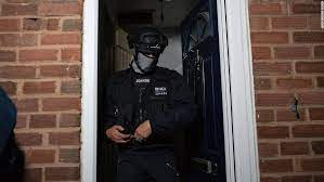 Secure your data and privacy with encrochat's improved and endorsed security solutions. Encrochat Hundreds Arrested After Police Infiltrate Secret Criminal Phone Network Cnn