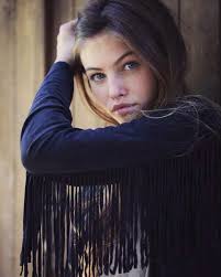Thylane was born in the ivory coast on her father is the footballer patrick blondeau and her mother is french actress and tv presenter veronika. Pin By Meckenzie Johnston On Thylane Blondeau Thylane Blondeau Beauty Beauty Videos