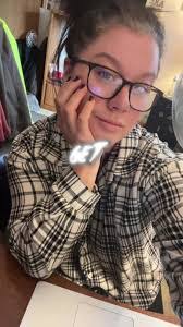 Michelle Toothman's Instagram, Twitter & Facebook