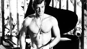 Belmondo became known for popular adventures, usually comic thrillers. Uopaqbdtjrc7m