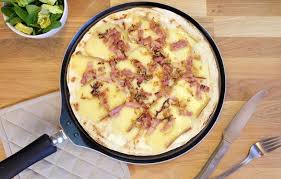Pizza Raclette A La Poele Recette Recette Four Recettes De Cuisine Pizza A La Poele