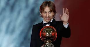 The get a draft where they have to pick three players in decending order and when the drafts are return fifa calculate points. Luka Modric To Hand Over Ballon D Or To The Winner Tribuna Com