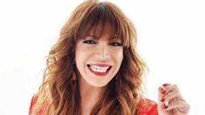 La comediante no tuvo reparos en mostrar públicamente a su novio, a quien conoce hace muchos años. El Novio De Lizy Tagliani Le Pidio Casamiento En Un Programa De Tv