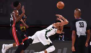 Miami heat (to win 1st half) + milwaukee bucks (to win at full time). Nba Playoffs Milwaukee Bucks Vor Dem Aus Miami Heat Siegen Dank Furiosem Schlussviertel Und Jimmy Butler